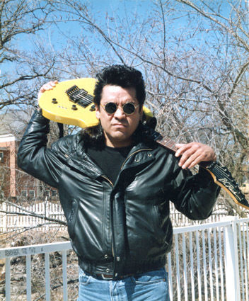Dennis "Richie" DeLuna